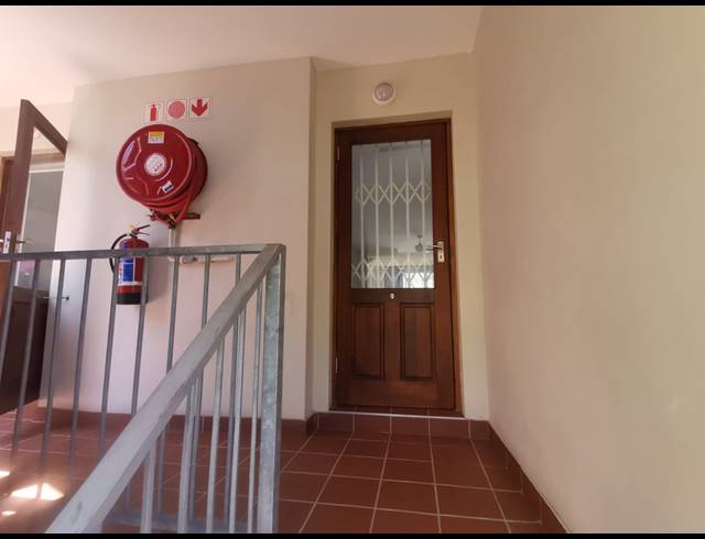 2 BEDROOM FLAT TO LET IN UMBILO